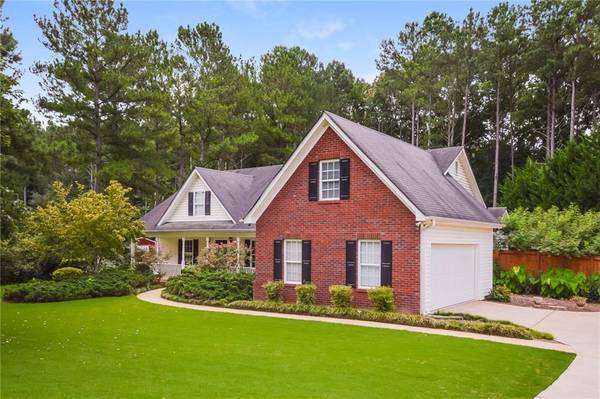 204 Cobblestone LN, Mcdonough, GA 30252