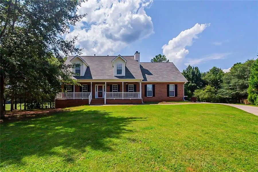 610 Crooked Pine CT, Locust Grove, GA 30248