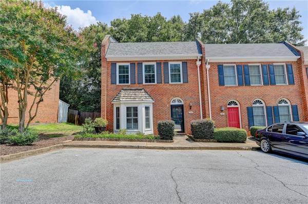 7519 Saint Charles SQ #1, Roswell, GA 30075