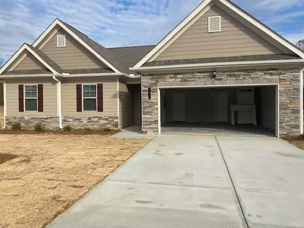 Calhoun, GA 30701,107 McGinnis CIR