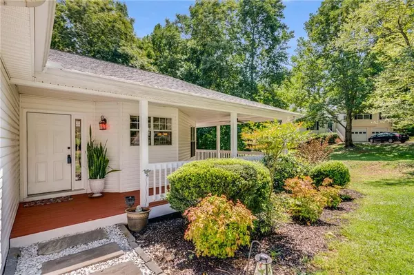 Gainesville, GA 30506,8515 Opal CT