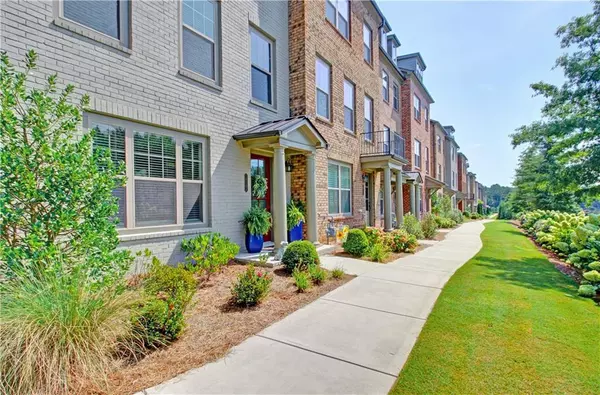 Roswell, GA 30076,10104 Windalier WAY #111