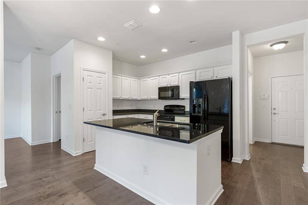 1975 Nocturne DR #2110, Alpharetta, GA 30009
