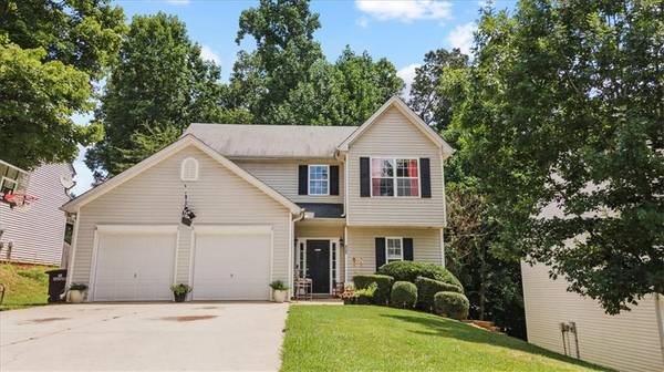 6562 Snowbird LN, Douglasville, GA 30134