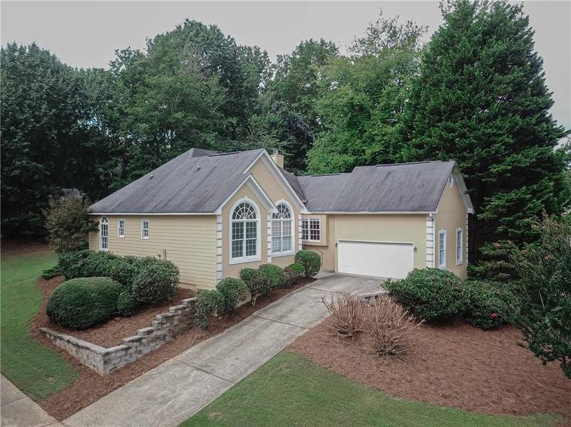 303 Leeward Walk LN, Alpharetta, GA 30005