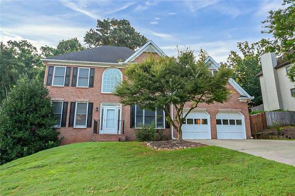 4614 Waters Edge LN NW, Acworth, GA 30101