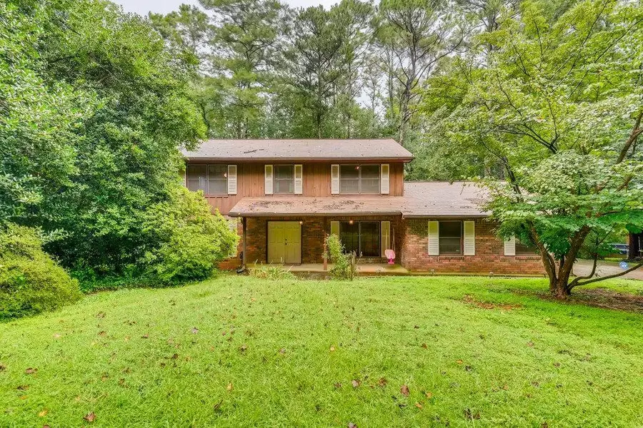 5092 Pine Grove CT, Stone Mountain, GA 30087