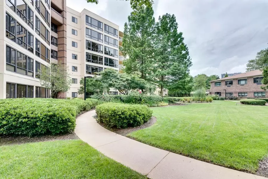 1800 Clairmont LK #520, Decatur, GA 30033