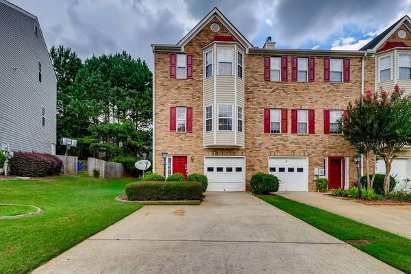 4468 Thorngate LN, Acworth, GA 30101