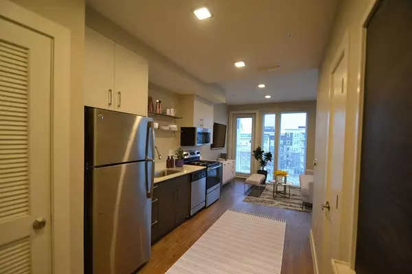 Atlanta, GA 30312,301 Memorial DR SE #301-322