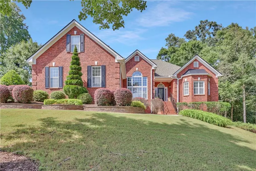 1616 Holly Ridge DR, Loganville, GA 30052