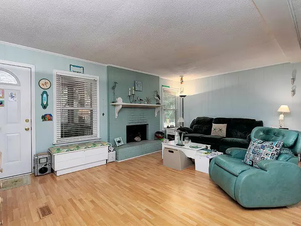 3160 HOLLY SPRINGS RD NE, Marietta, GA 30062