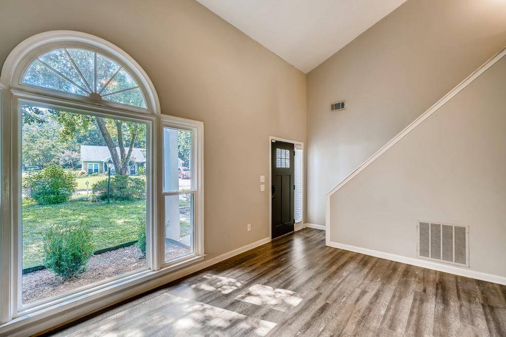 Johns Creek, GA 30022,105 Ocee View CT