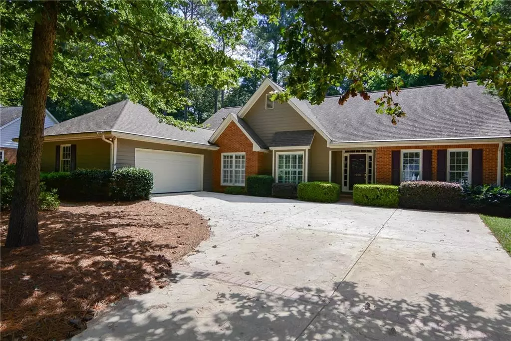 Roswell, GA 30076,8335 RIVERBIRCH DR