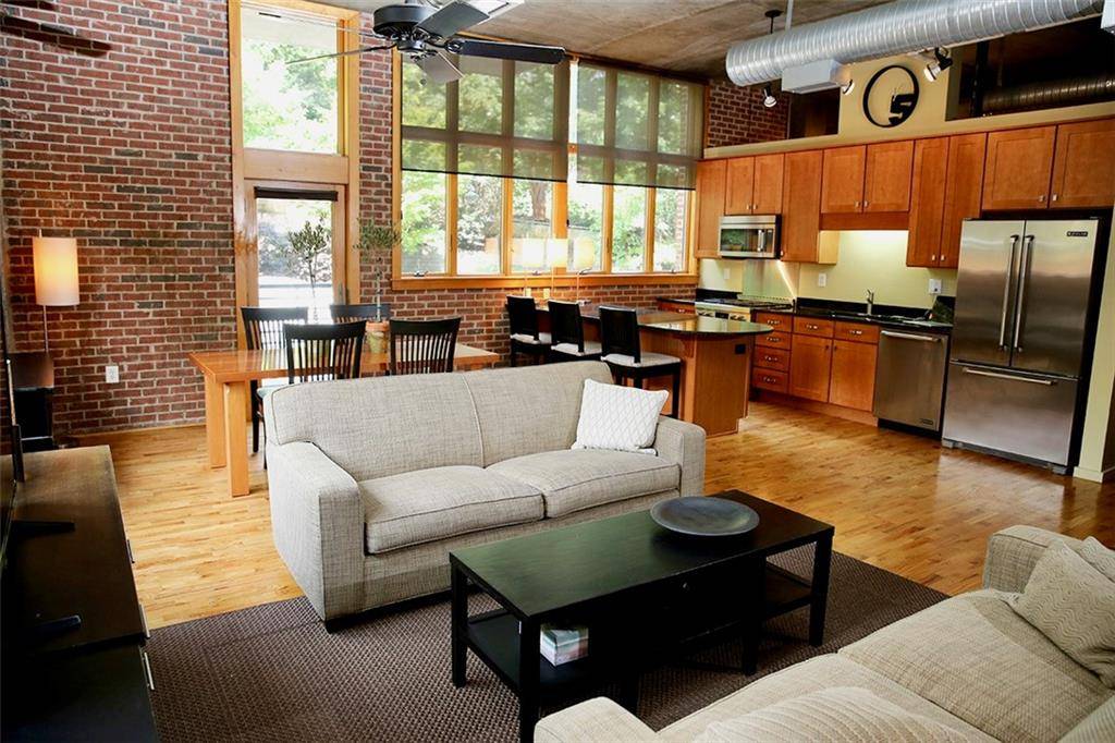Atlanta, GA 30308,640 Glen Iris DR #316