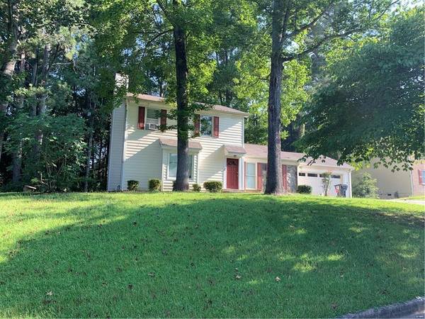 6910 Cottonwood TRL, Riverdale, GA 30296