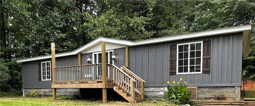 6135 River Run CIR, Gainesville, GA 30506