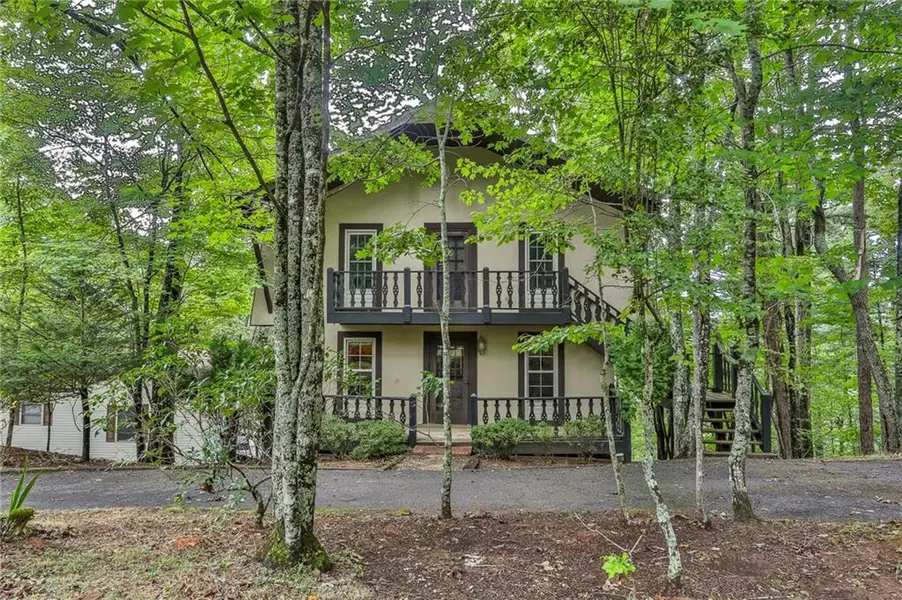 27 N Whitepath CIR, Ellijay, GA 30540