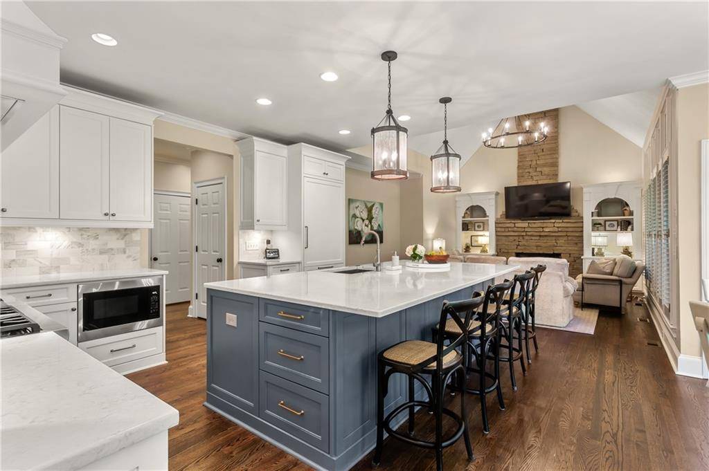 Alpharetta, GA 30022,710 Falls Landing CT