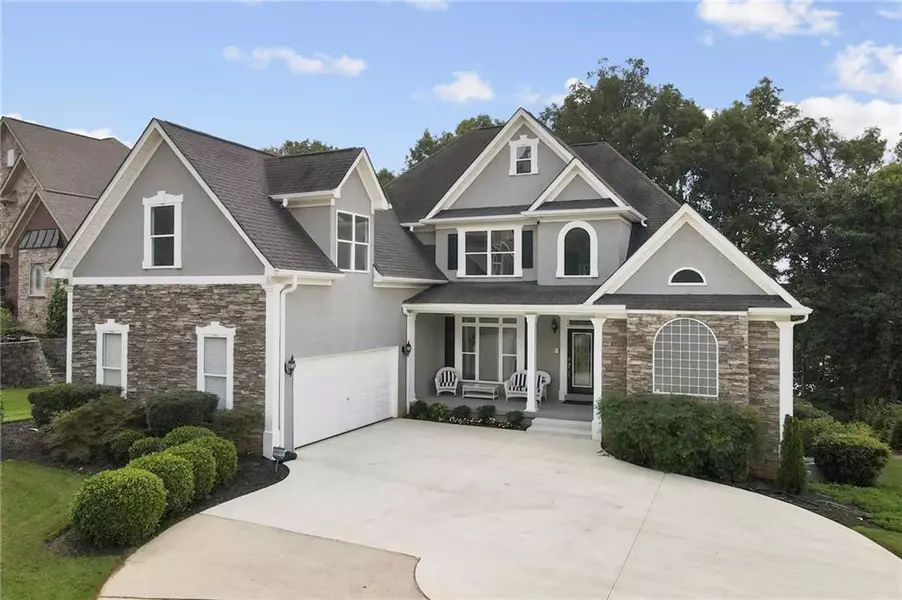 228 English Oaks LN, Mcdonough, GA 30253