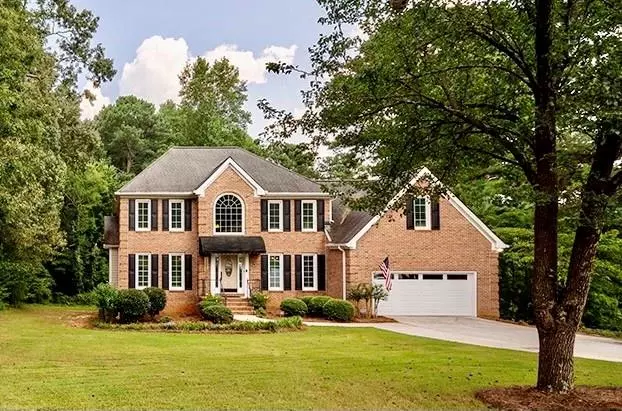 1570 Brookwood Lake DR, Snellville, GA 30078