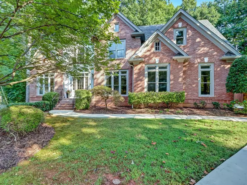 925 Magnolia Blossom CT, Alpharetta, GA 30005