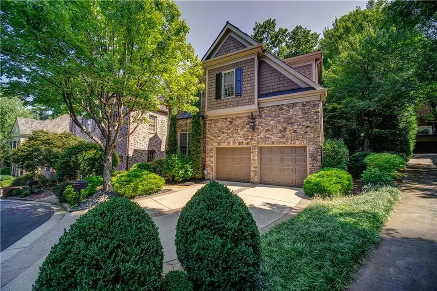 44 Conifer Park LN NE, Atlanta, GA 30342