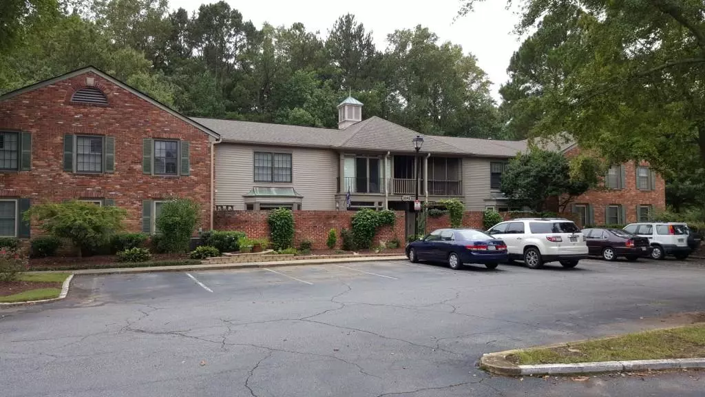 3093 Colonial WAY #G, Atlanta, GA 30341