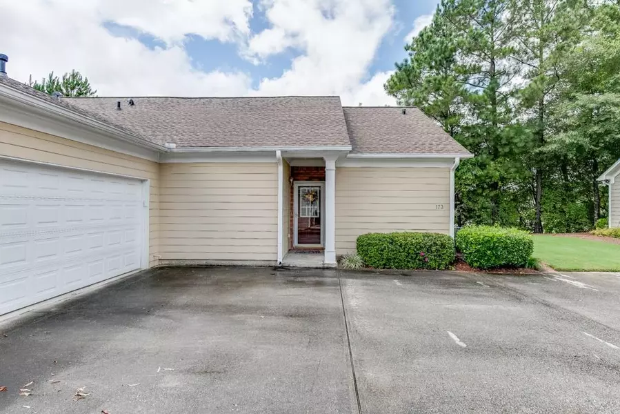 173 Camry LN, Grayson, GA 30017