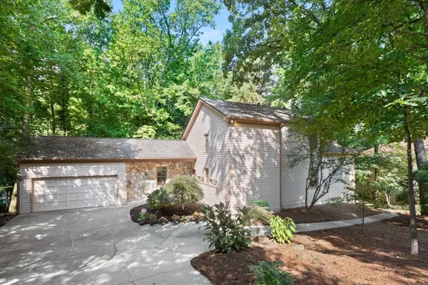 8760 S Mount DR, Alpharetta, GA 30022