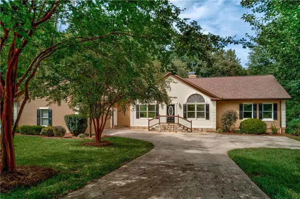 4362 Willow Oak DR, Gainesville, GA 30506