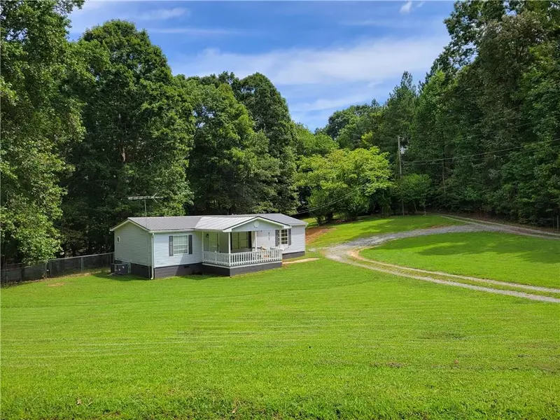 204 Rose Garden RD, Ellijay, GA 30540