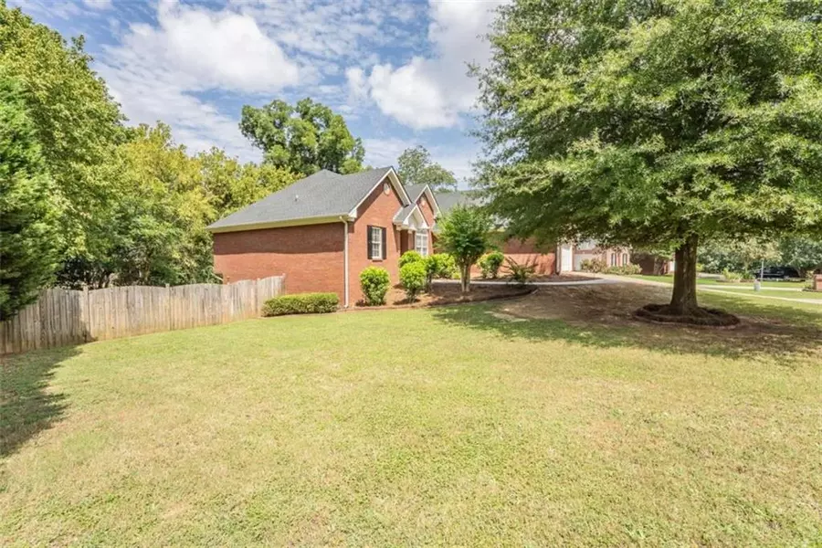 5 Wentworth, Oxford, GA 30054