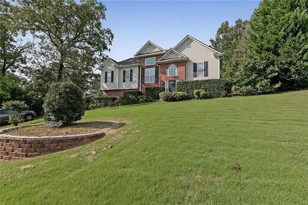 49 Stiles CT, Cartersville, GA 30120