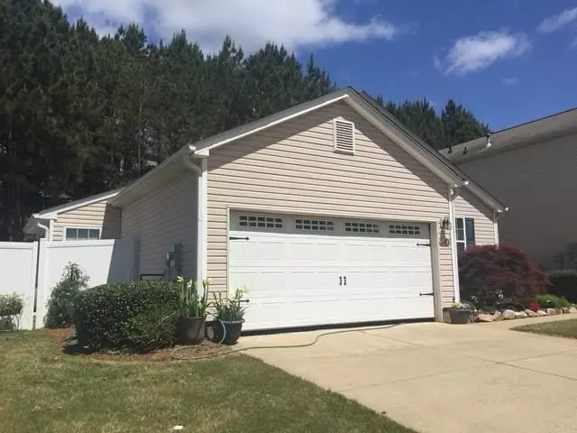 421 Chatooga LN, Woodstock, GA 30188