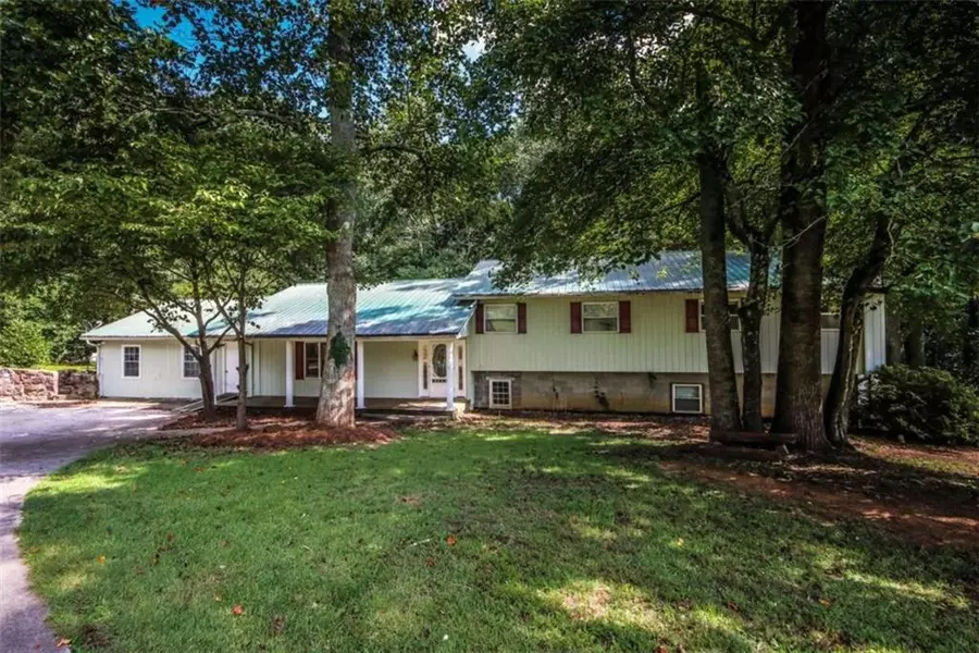 5406 Ashland Farm RD, Oxford, GA 30054