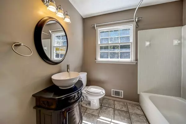 Snellville, GA 30078,1958 Englewood WAY