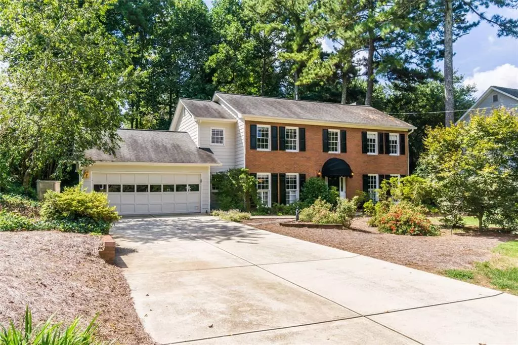 Roswell, GA 30075,4846 LAUREL SPRING DR NE