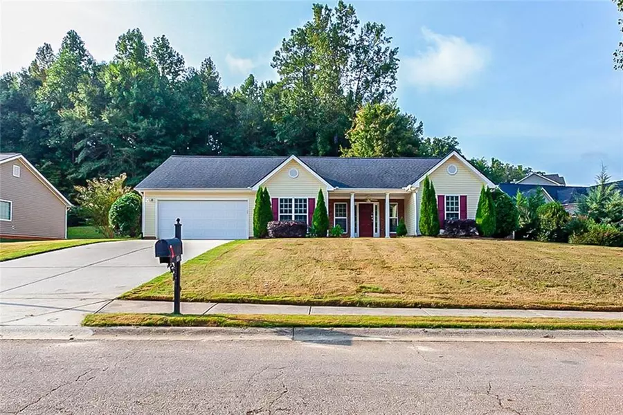 1374 Jefferson Walk CIR, Jefferson, GA 30549