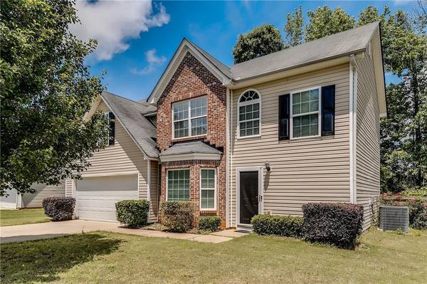 832 Betsy Ross TRL, Hampton, GA 30228