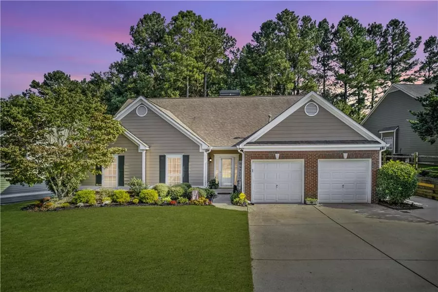 32 Soapstone LN, Acworth, GA 30101