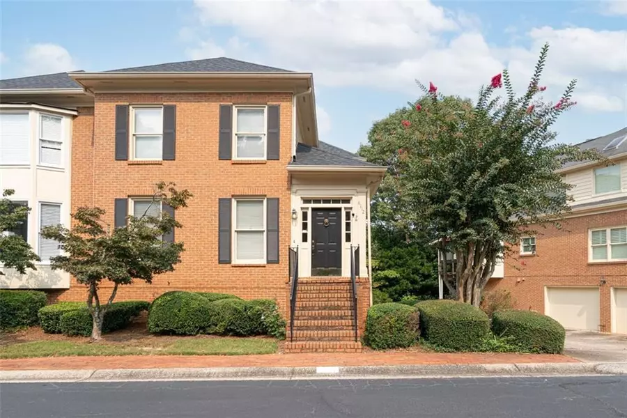 6112 Forest Hills DR, Peachtree Corners, GA 30092