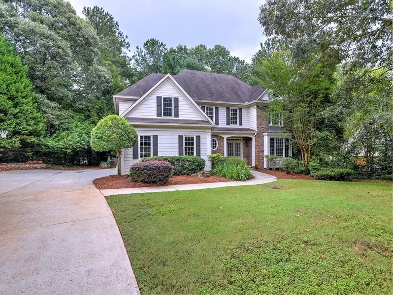 1015 Laurian Park DR, Roswell, GA 30075