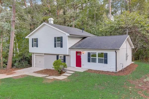 4070 Natalie TRL, Ellenwood, GA 30294