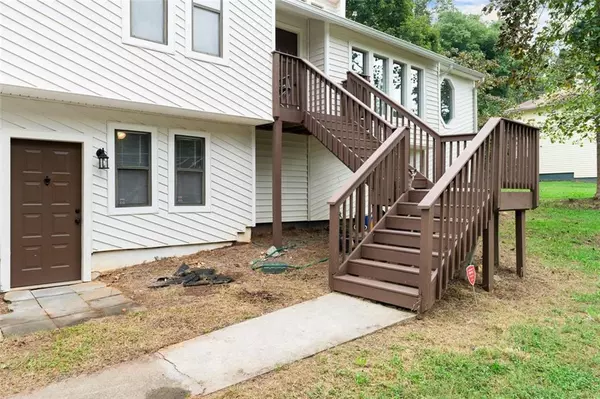 Acworth, GA 30102,6736 Galts Ferry RD