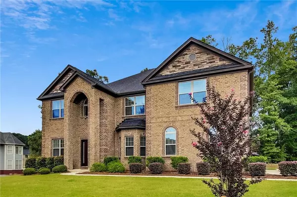 3541 Hedgestone LN, Snellville, GA 30078