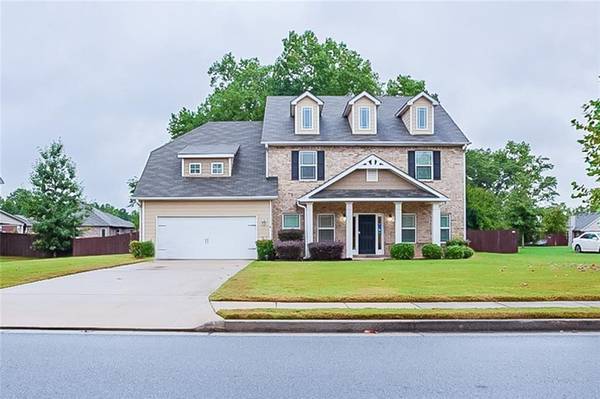 132 Tapestry DR, Mcdonough, GA 30252