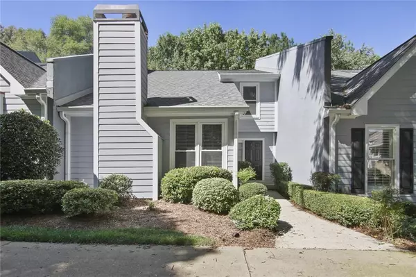 1714 Defoors WALK NW, Atlanta, GA 30318