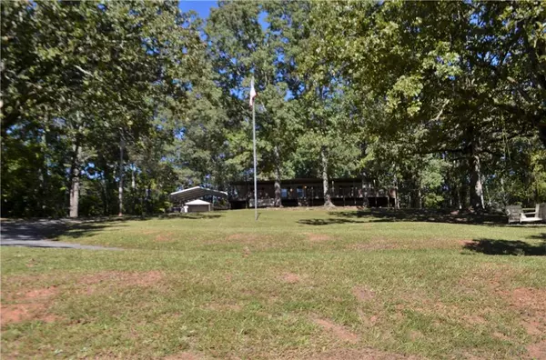 Whitesburg, GA 30185,215 W McIntosh CIR