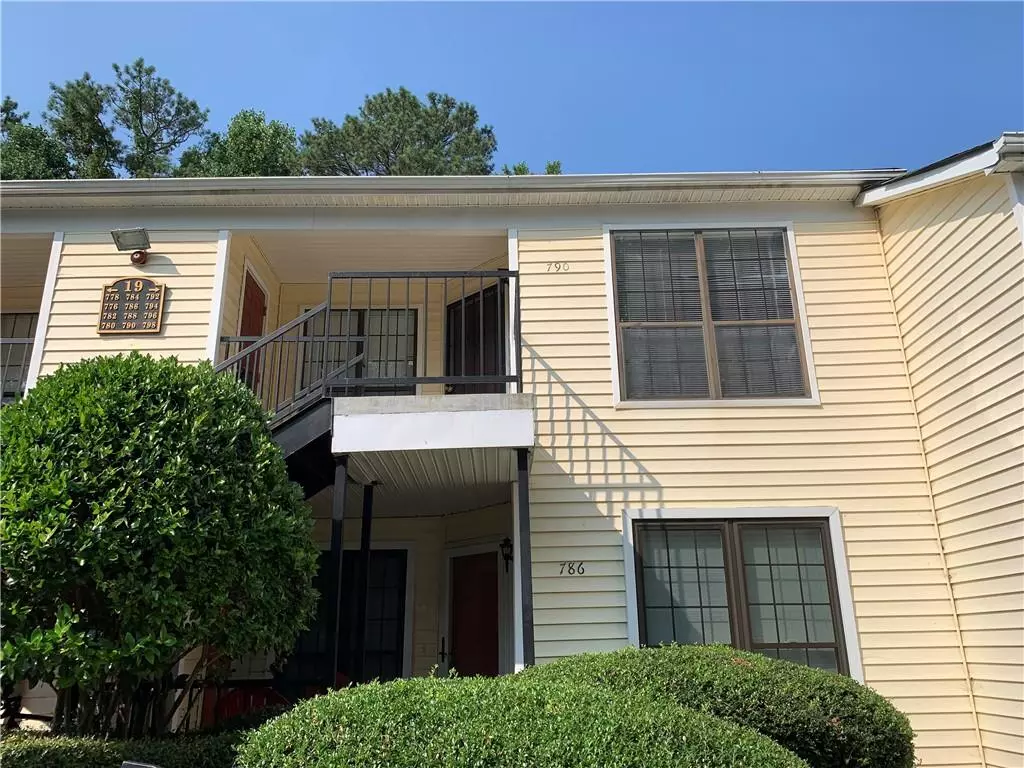 Stone Mountain, GA 30083,771 Windchase LN